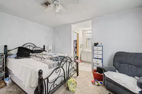 Bedroom - 547 E Quail Ave, Apache Junction, AZ 85119 photo 2 of 6
