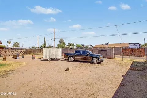 Exterior - 547 E Quail Ave, Apache Junction, AZ 85119 photo 5 of 5