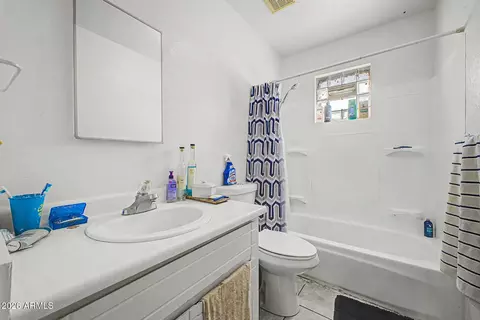 Bath - 547 E Quail Ave, Apache Junction, AZ 85119 photo 2 of 2