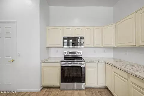 Kitchen - 907 E Gary Ln, Phoenix, AZ 85042 photo 1 of 3