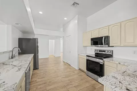 Kitchen - 907 E Gary Ln, Phoenix, AZ 85042 photo 2 of 3