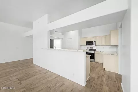 Other - 907 E Gary Ln, Phoenix, AZ 85042 photo 1 of 10