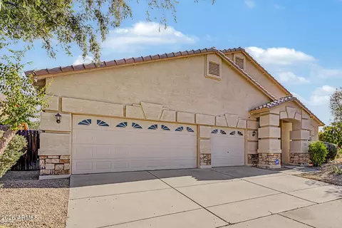Exterior - 907 E Gary Ln, Phoenix, AZ 85042 photo 7 of 13