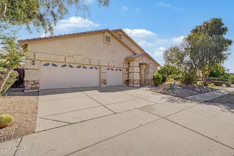 Exterior - 907 E Gary Ln, Phoenix, AZ 85042 photo 6 of 13