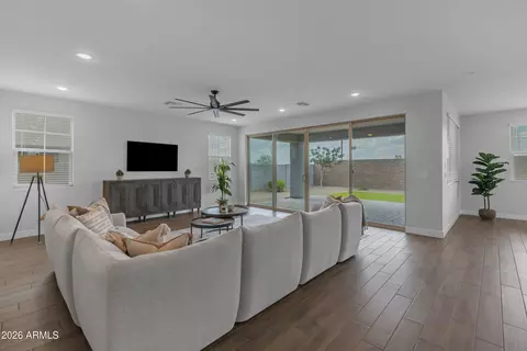 Living - 9722 E Rainbow Ave, Mesa, AZ 85212 photo 4 of 4