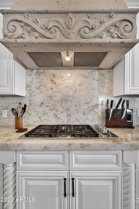 Kitchen - 4380 E Taurus Pl, Chandler, AZ 85249 photo 9 of 9