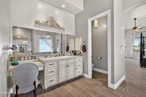 Bath - 4380 E Taurus Pl, Chandler, AZ 85249 photo 2 of 9