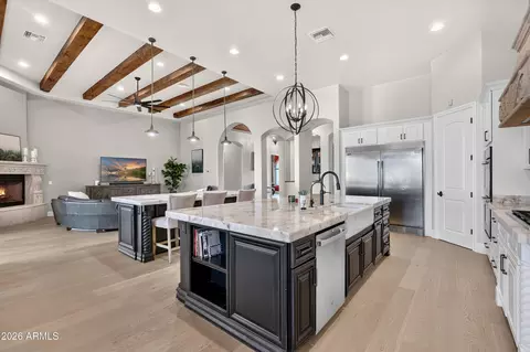 Kitchen - 4380 E Taurus Pl, Chandler, AZ 85249 photo 5 of 9
