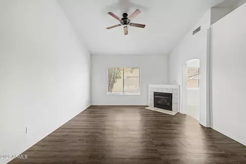 Living - 45 E 9th Pl #19, Mesa, AZ 85201 photo 2 of 6