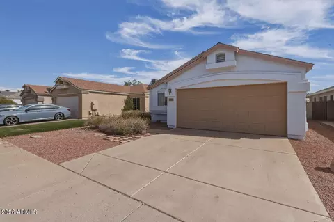 4053 W Villa Linda Dr, Glendale, AZ 85310