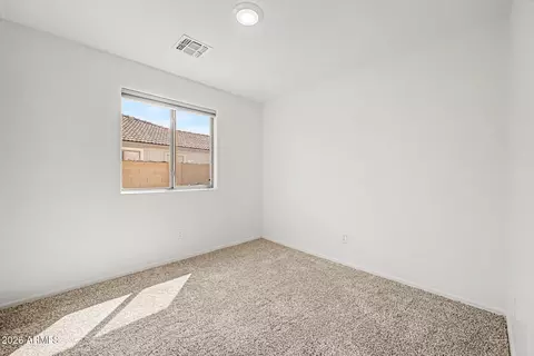 Bedroom - 3942 E Maplewood St, Gilbert, AZ 85297 photo 3 of 8
