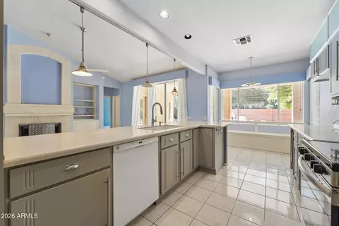 Kitchen - 3301 E Behrend Dr, Phoenix, AZ 85050 photo 2 of 2