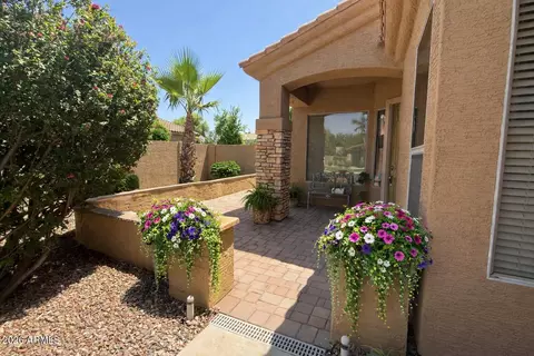 Exterior - 1523 E Del Rio St, Gilbert, AZ 85295 photo 4 of 9