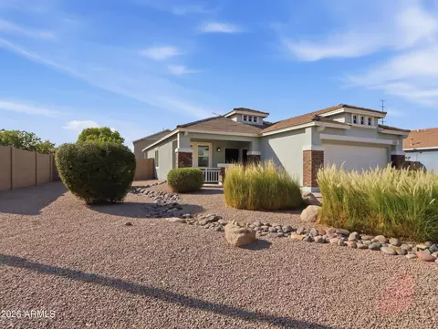Exterior - 2588 E Ivanhoe Ct, Gilbert, AZ 85295 photo 3 of 8