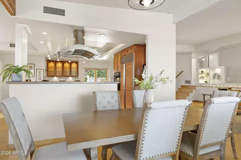 Dining - 1053 E Sandpiper Dr, Tempe, AZ 85283 photo 3 of 3