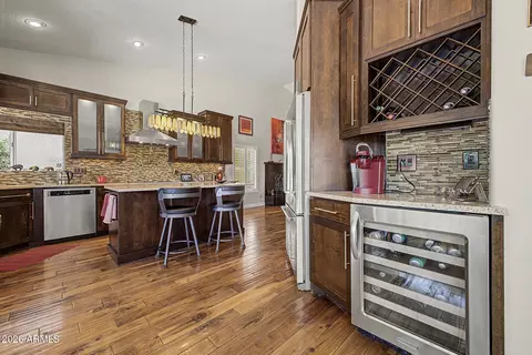 Kitchen - 4639 E La Mirada Way, Phoenix, AZ 85044 photo 1 of 2