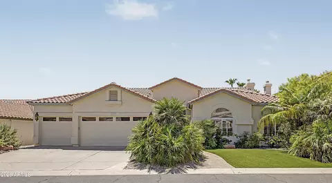 Exterior - 4639 E La Mirada Way, Phoenix, AZ 85044 photo 2 of 8