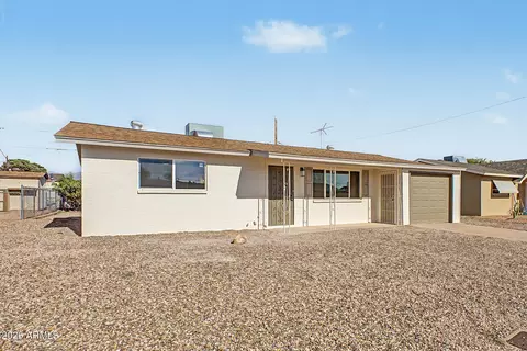 Exterior - 1225 S Lawther Dr, Apache Junction, AZ 85120 photo 3 of 7