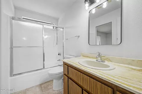 Bath - 4827 E Paiute St, Phoenix, AZ 85044 photo 2 of 2