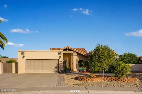 9861 W Escuda Dr, Peoria, AZ 85382