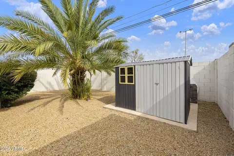 Exterior - 4445 N Longview Ave, Phoenix, AZ 85014 photo 6 of 12