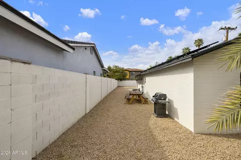 Exterior - 4445 N Longview Ave, Phoenix, AZ 85014 photo 9 of 12