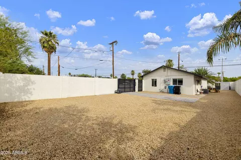 Exterior - 4445 N Longview Ave, Phoenix, AZ 85014 photo 10 of 12