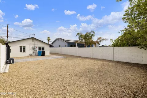 Exterior - 4445 N Longview Ave, Phoenix, AZ 85014 photo 11 of 12