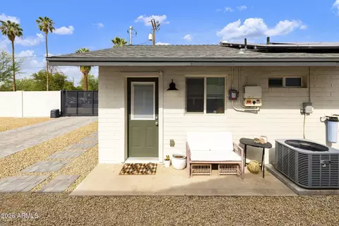 Exterior - 4445 N Longview Ave, Phoenix, AZ 85014 photo 5 of 12