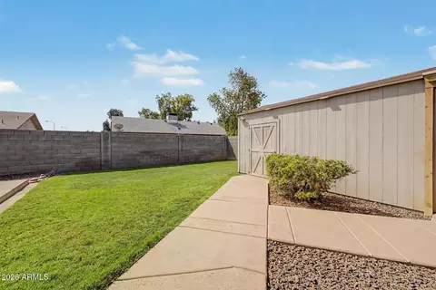 Exterior - 2055 E 7th Ave, Mesa, AZ 85204 photo 8 of 10