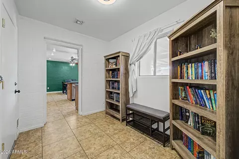 Entry Way - 2055 E 7th Ave, Mesa, AZ 85204 photo 1 of 1