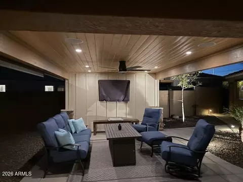 Exterior - 2836 E Jj Ranch Rd, Phoenix, AZ 85024 photo 5 of 16