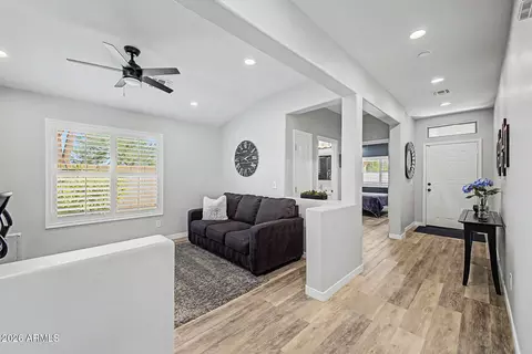 Entry Way - 2836 E Jj Ranch Rd, Phoenix, AZ 85024 photo 3 of 3