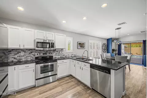 Kitchen - 2836 E Jj Ranch Rd, Phoenix, AZ 85024 photo 1 of 3