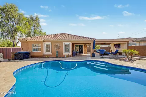 Exterior - 2836 E Jj Ranch Rd, Phoenix, AZ 85024 photo 2 of 16