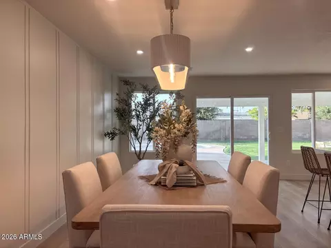 Dining - 4432 E Voltaire Ave, Phoenix, AZ 85032 photo 1 of 3