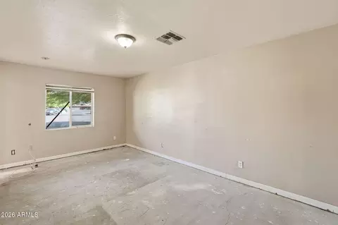 Living - 3331 N 18th Ave, Phoenix, AZ 85015 photo 7 of 7