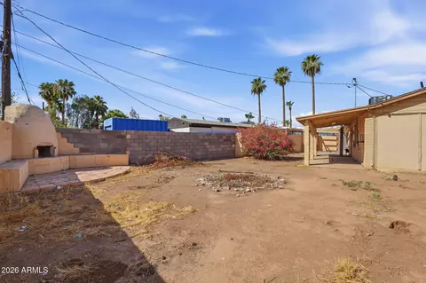 Exterior - 3331 N 18th Ave, Phoenix, AZ 85015 photo 4 of 5