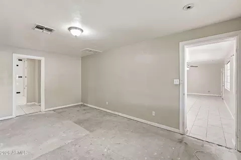 Living - 3331 N 18th Ave, Phoenix, AZ 85015 photo 5 of 7