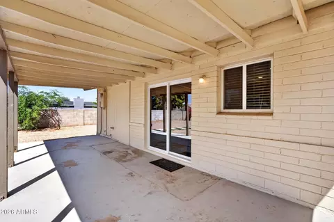 Exterior - 2501 E Karen Dr, Phoenix, AZ 85032 photo 4 of 11