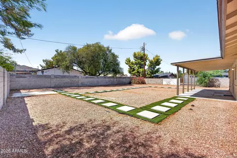 Exterior - 2501 E Karen Dr, Phoenix, AZ 85032 photo 5 of 11