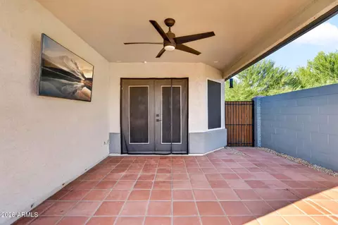 Exterior - 1921 E Siesta Ln, Phoenix, AZ 85024 photo 3 of 11