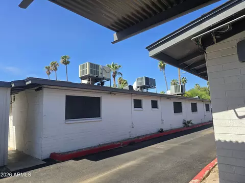 Exterior - 4815 N 15th Ave, Phoenix, AZ 85015 photo 7 of 11