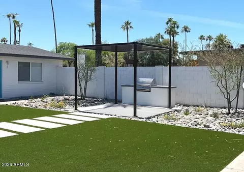 Exterior - 4815 N 15th Ave, Phoenix, AZ 85015 photo 1 of 11