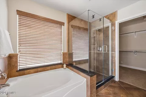 Bath - 1137 S Hazel St, Gilbert, AZ 85296 photo 5 of 5