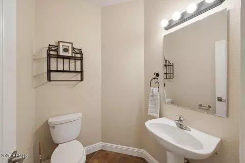 Bath - 1137 S Hazel St, Gilbert, AZ 85296 photo 1 of 5