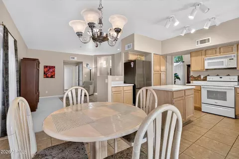 Dining - 1873 E Mcnair Dr, Tempe, AZ 85283 photo 4 of 4