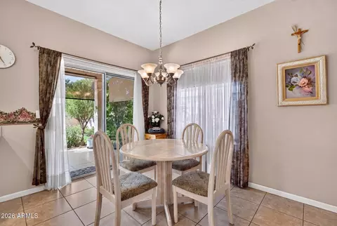Dining - 1873 E Mcnair Dr, Tempe, AZ 85283 photo 3 of 4