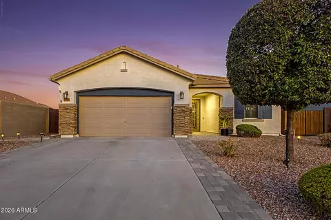 1113 W Stephanie Ln, San Tan Valley, AZ 85143