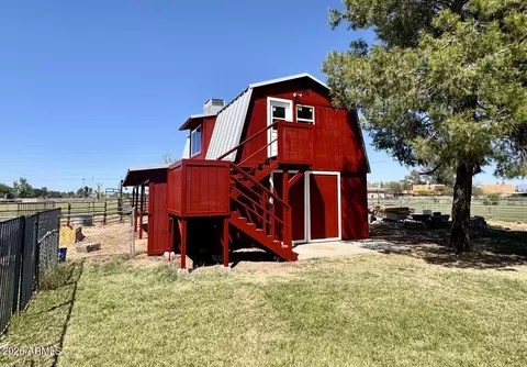 564 E Morgan Dr, Gilbert, AZ 85295 photo 6